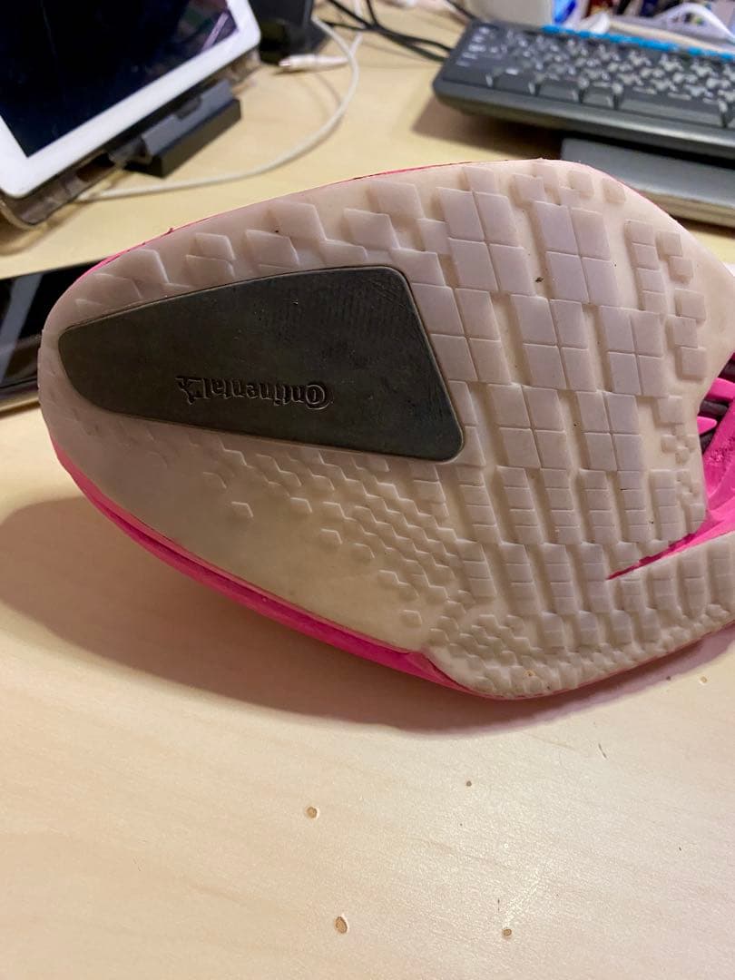 アディゼロ アディオス プロ 4 M　ランニングシューズ ピンクJP27.0