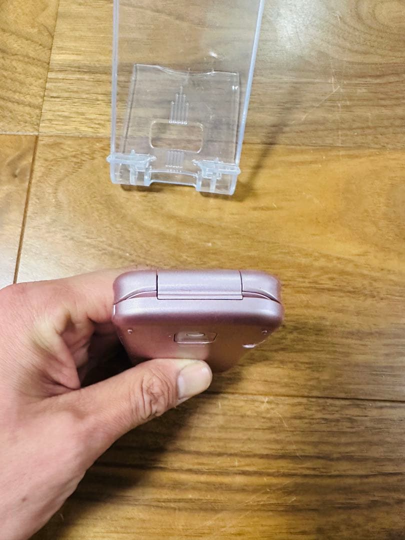 ドコモ らくらくホン F-01M 通電確認済 初期化済