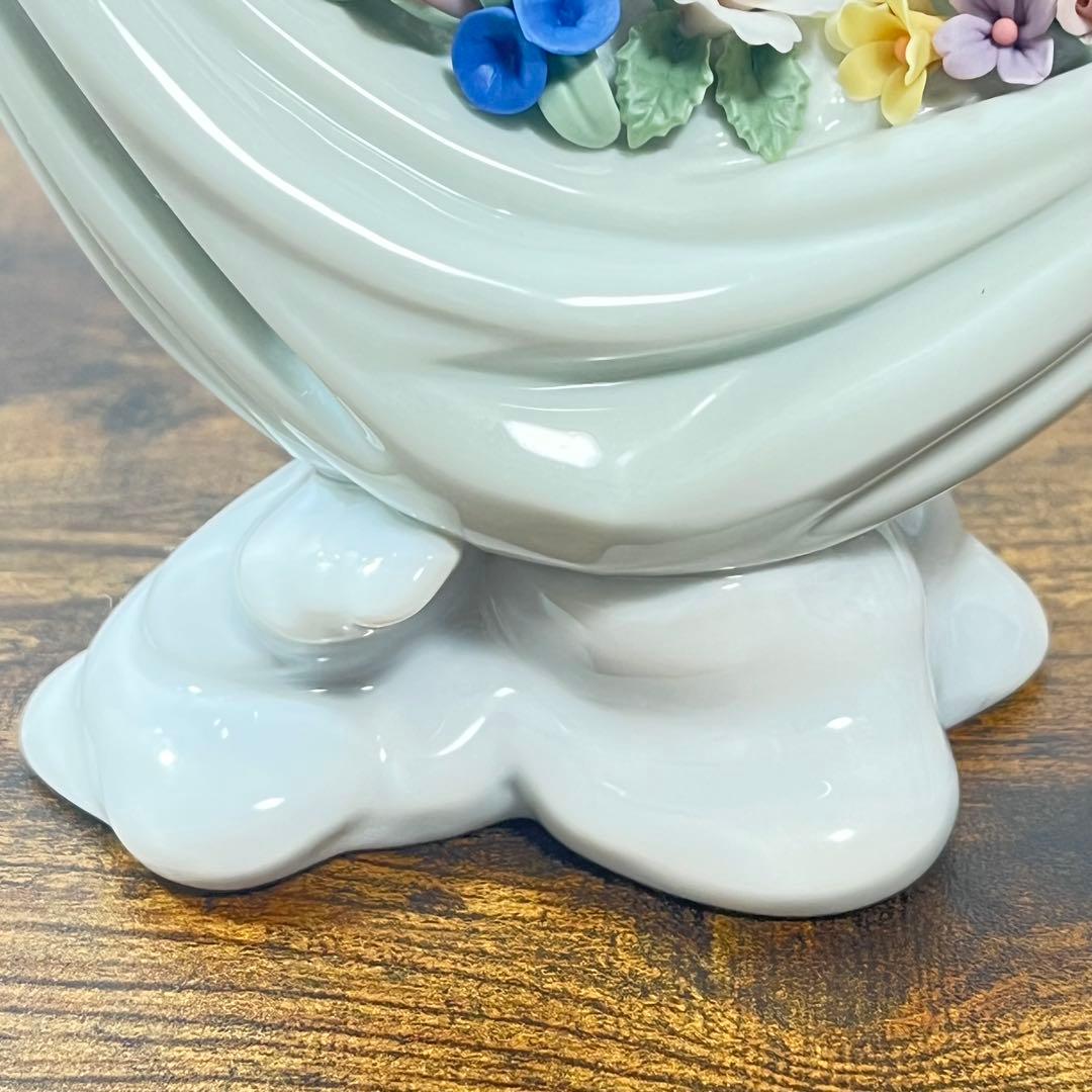 LLADRO リヤドロ 平和の花かご 6579