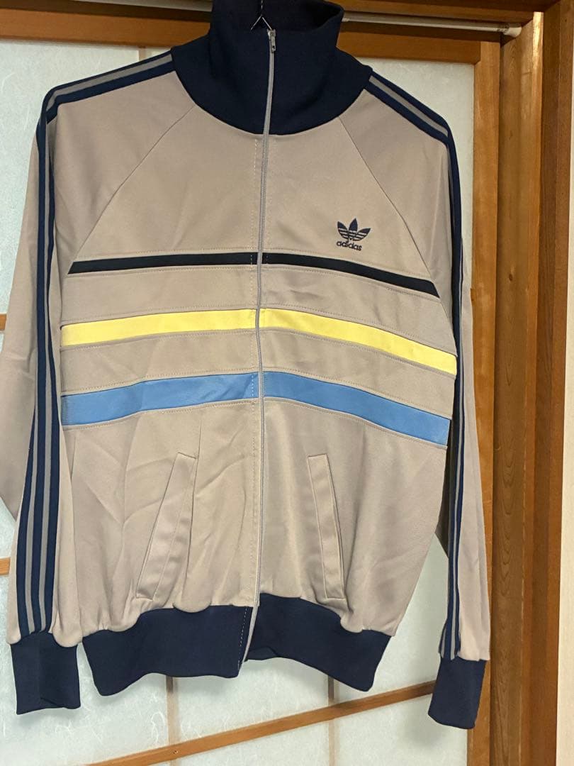 adidas トラックジャケット ヴィンテージ ジャージ　フランス製