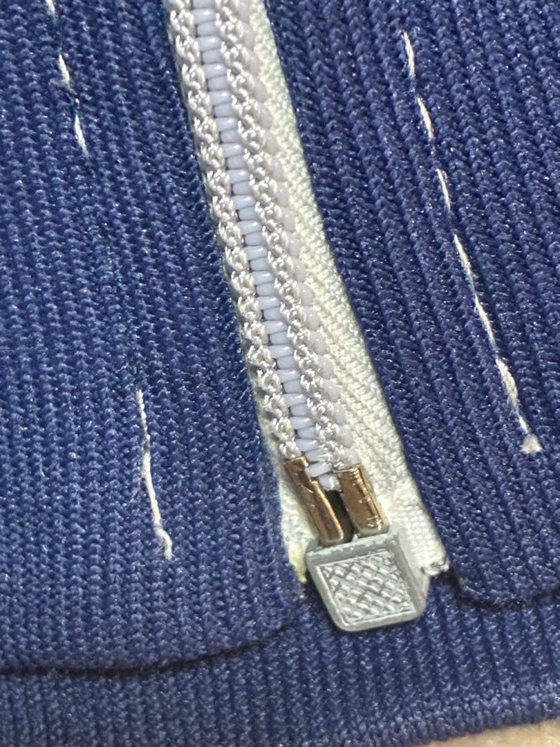 adidas トラックジャケット ヴィンテージ ジャージ　フランス製