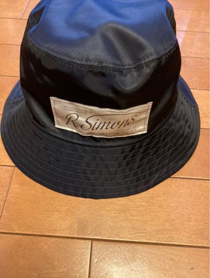 定価48400円RAF SIMONS Reversible bucket hat