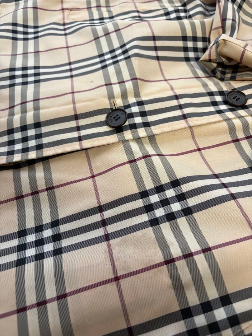 最終限定値下げ！BURBERRY ベージュ チェック柄 レインコート M