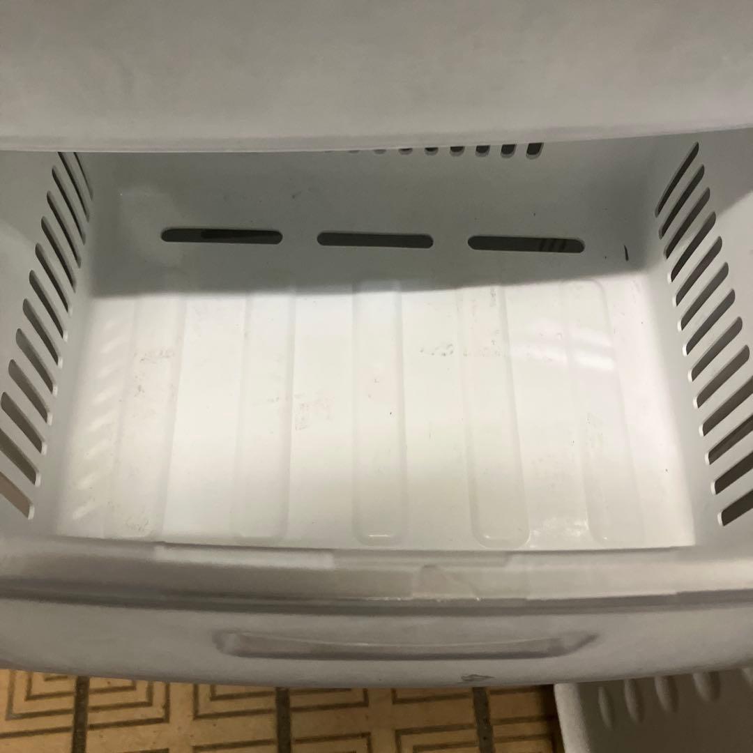 富士通 フリーザー ERF-F11N-C 冷凍庫 110L 2003年製 業務用