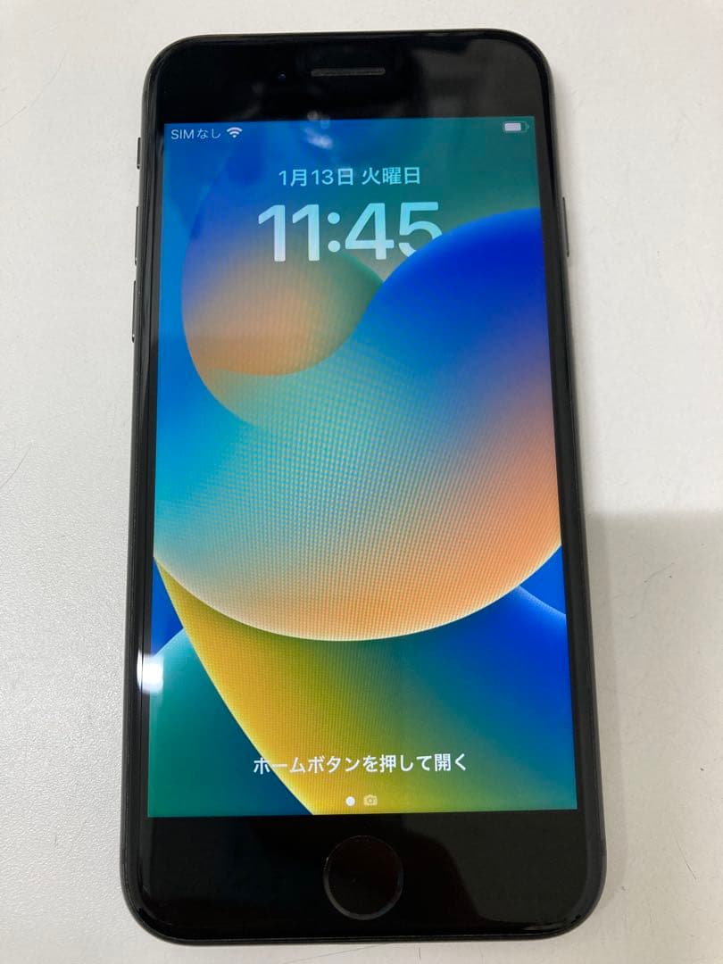 iPhone 8 64GB ブラック　SIMフリー　K1968