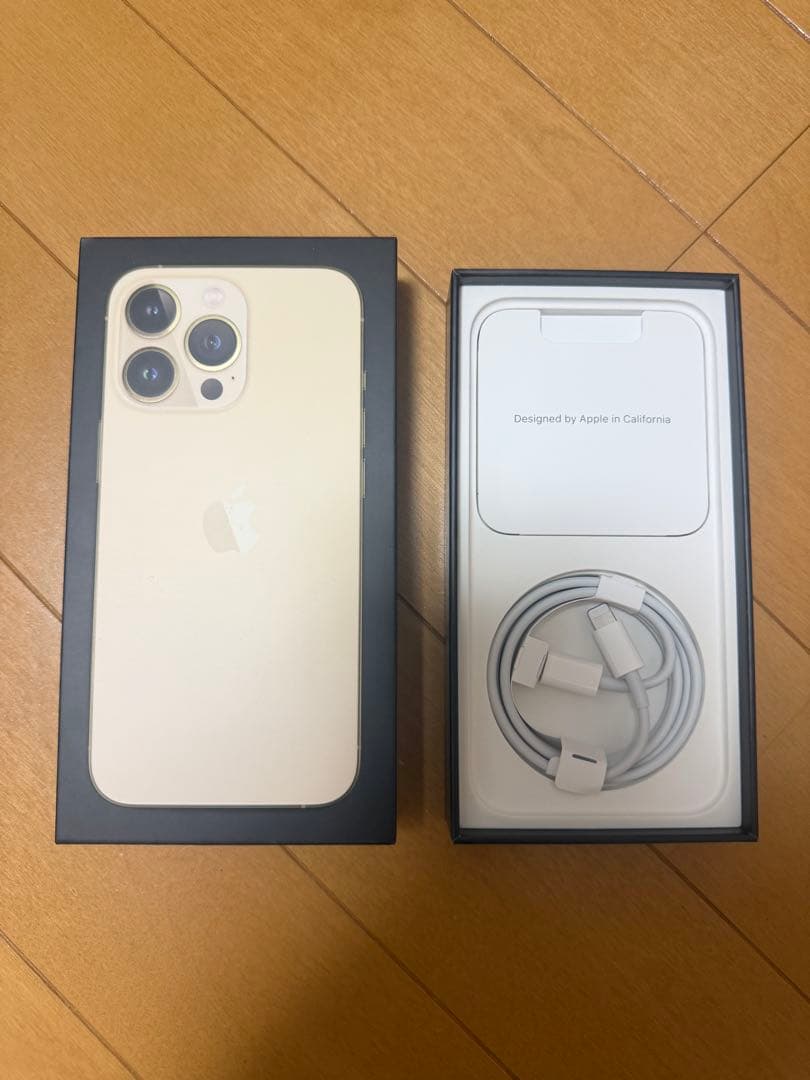 美品 未使用付属品完備Apple iPhone 13 Pro ゴールド