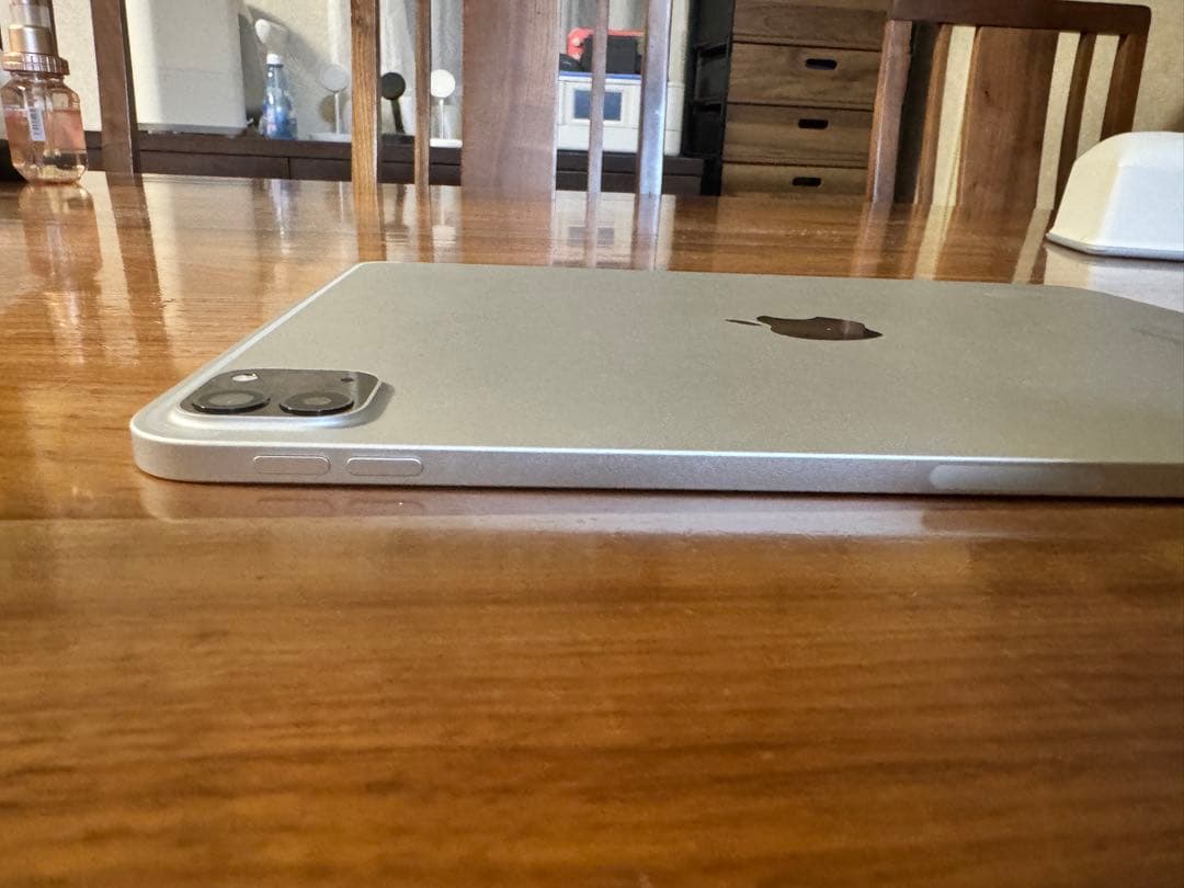 第4世代 iPad Pro 11インチ M2 128GB シルバー A2759