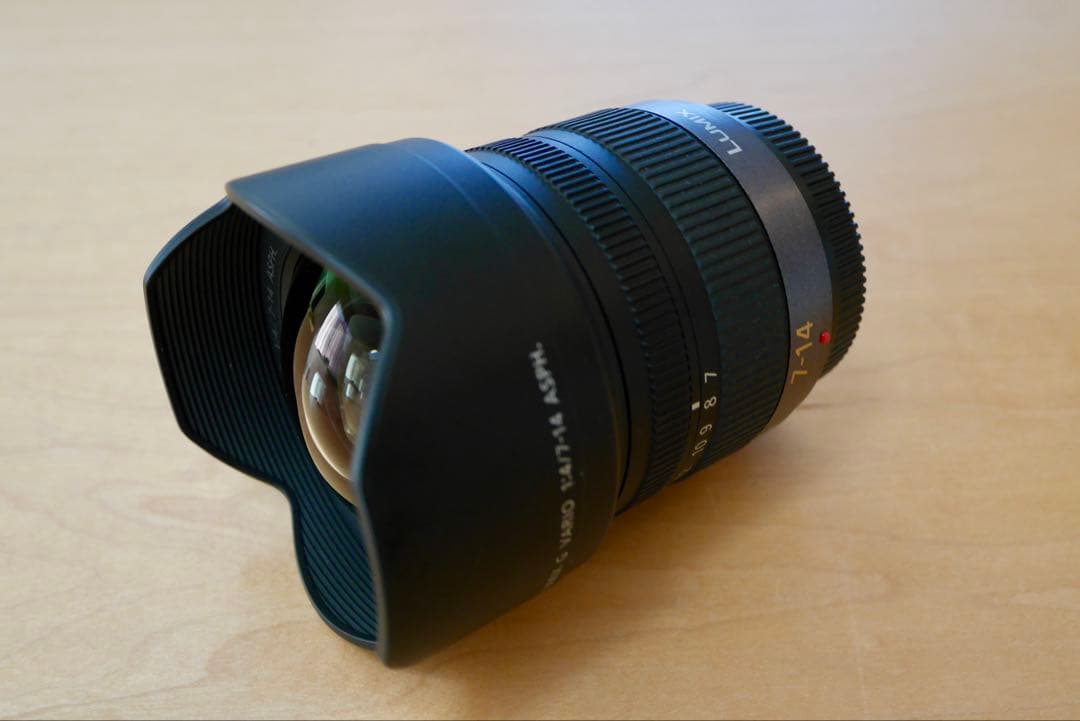 美品　LUMIX G VARIO 7-14mm/F4.0 F1.7