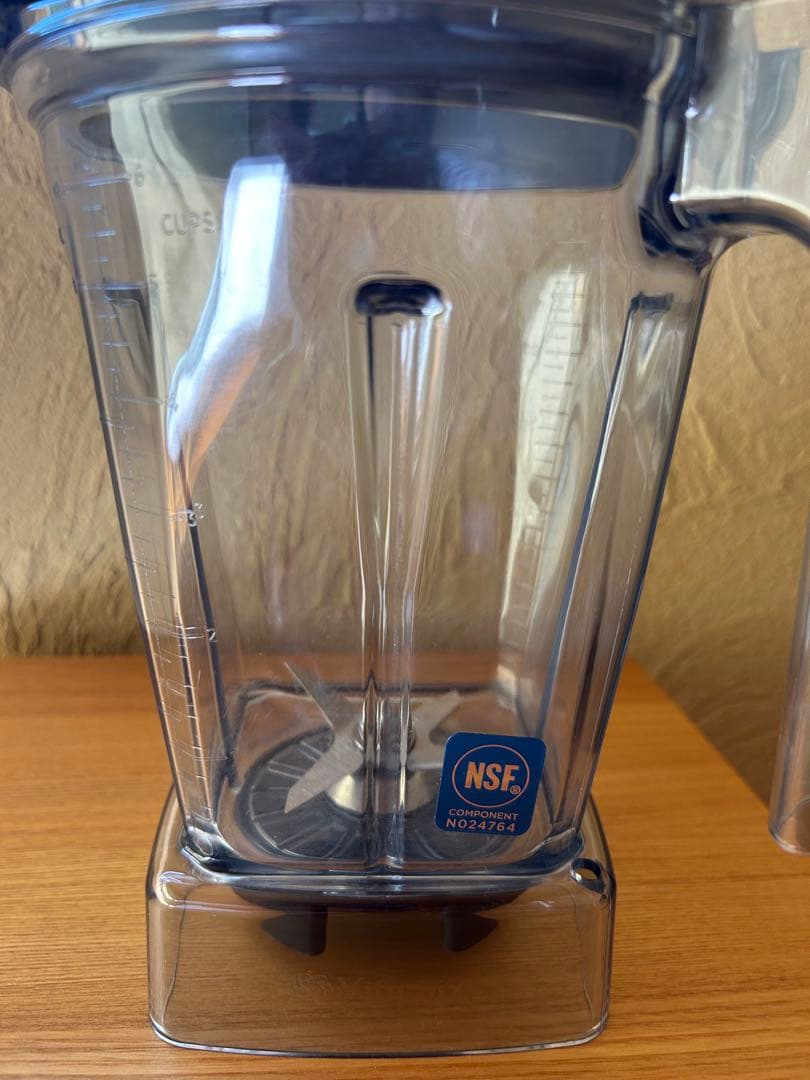 バイタミックス　Vitamix E310 ジューサー　黒