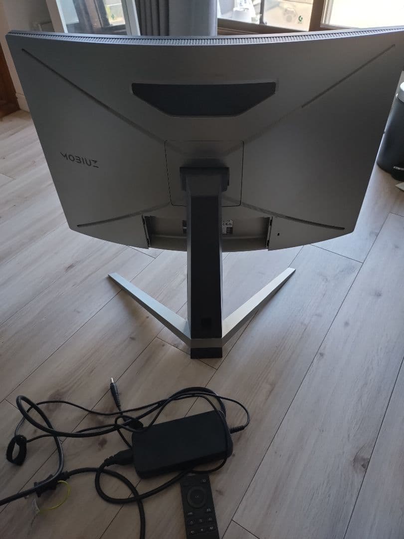 BENQ EX2710R 湾曲ゲーミングモニター