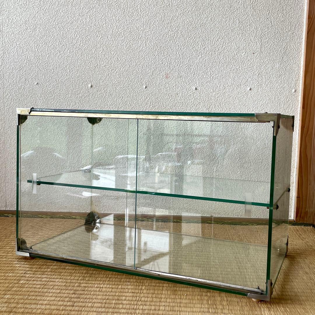 【当時物】全面 ガラスケース 2段 店舗什器 飾棚 店頭 ディスプレイ レトロ