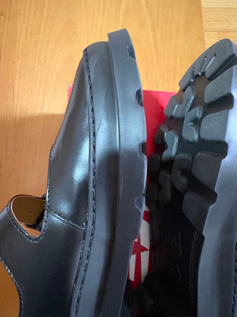 カンペール　ブルートゥス フラットシューズ