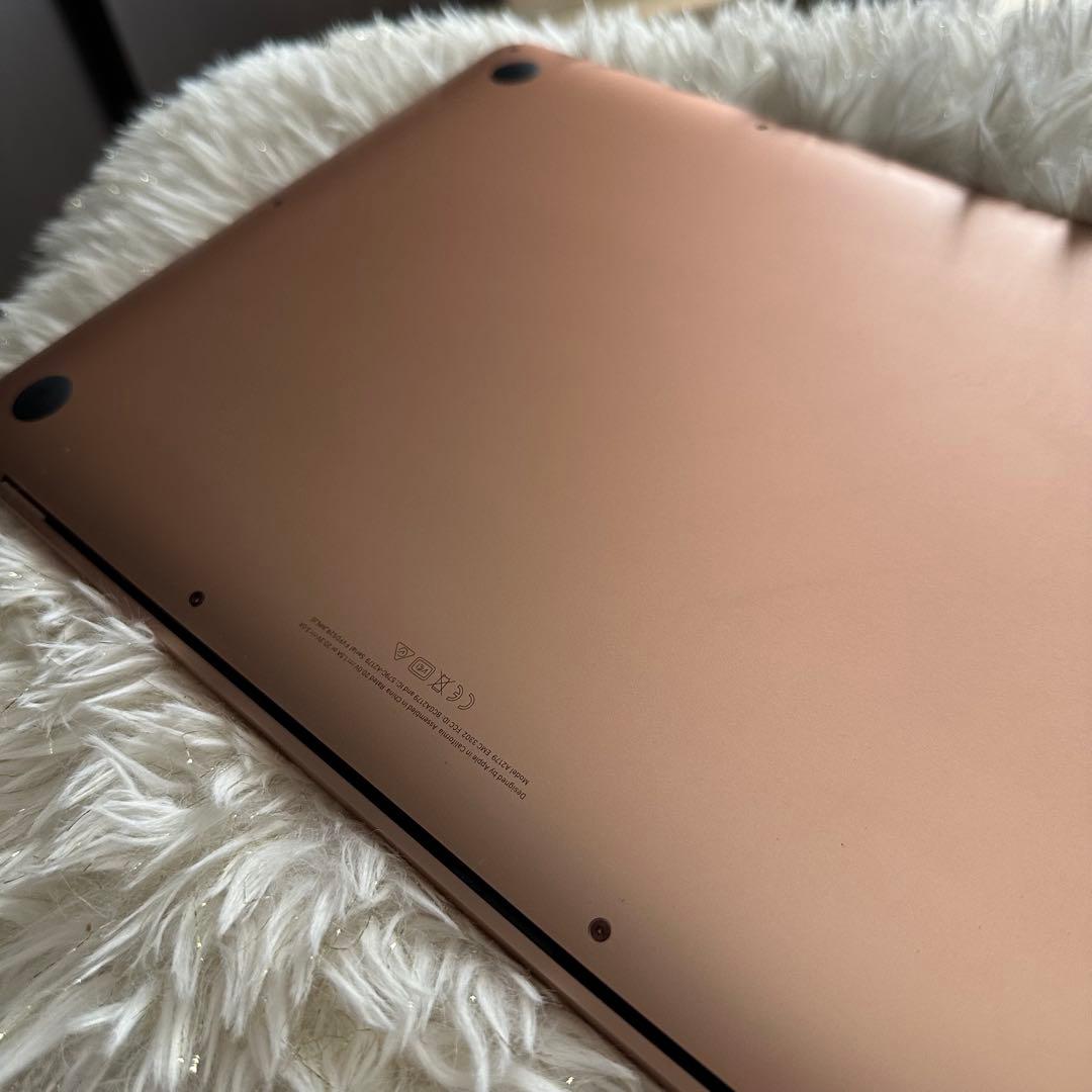 MacBook Air 2020 ピンクゴールド 動作良好