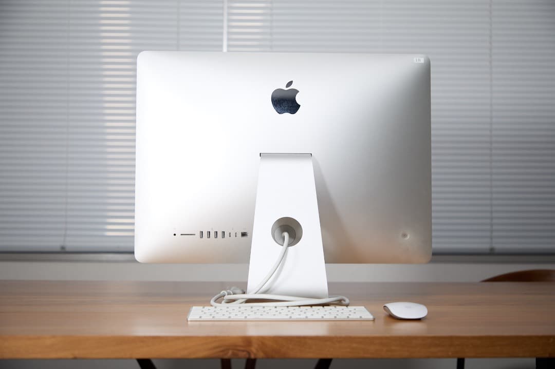 Apple iMac 21.5インチ 2017 マウス・キーボード付き