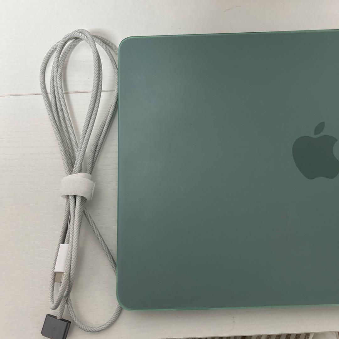 MacBook Air M2 2022年モデル