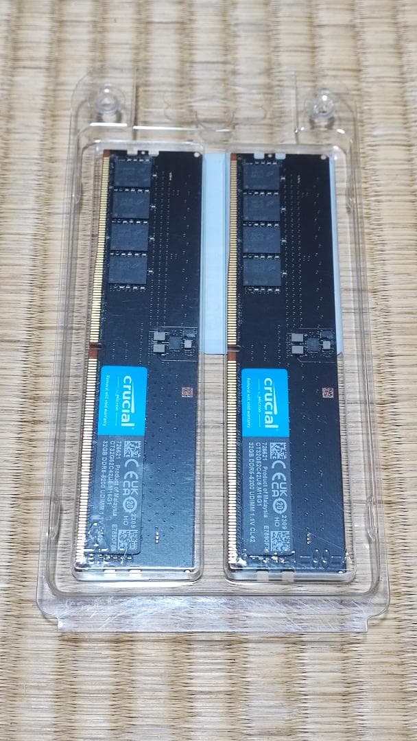 【新品&未使用】Crucial 64GB (32GBx2) DDR5-5200