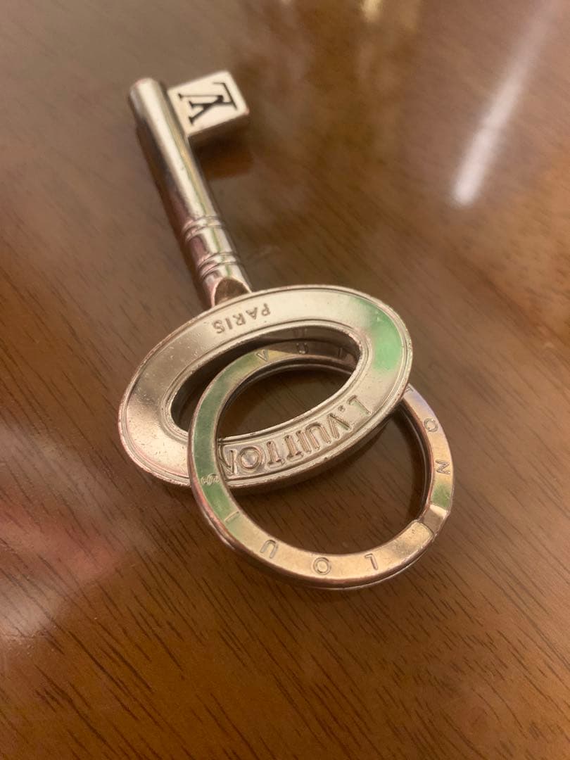 Louis Vuitton キーリング シルバー