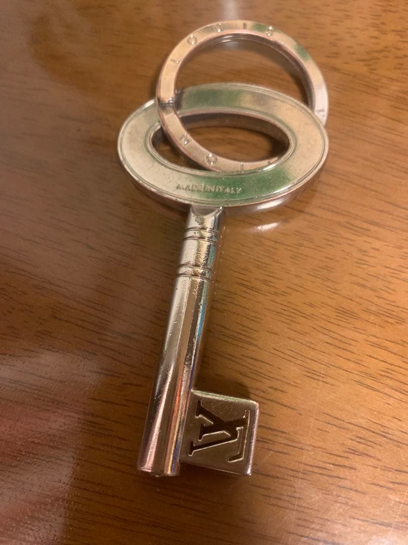 Louis Vuitton キーリング シルバー