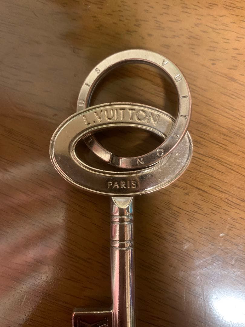 Louis Vuitton キーリング シルバー