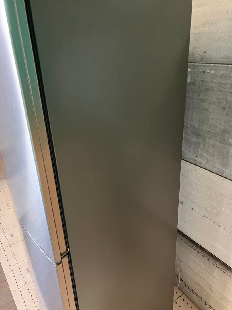 即購入可⭕️Haier／シルバー 2ドア冷蔵庫 270L