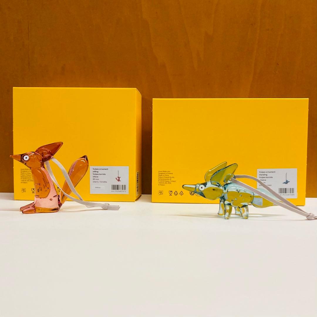 イッタラ ヴルペス オーナメント フォックス チェリー & ブルー 新発売