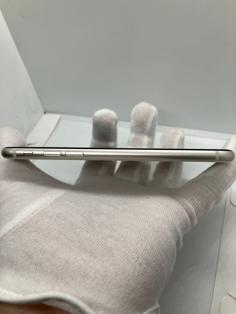 美品 バッテリー100% iPhone SE (第3世代) 128GB ホワイト