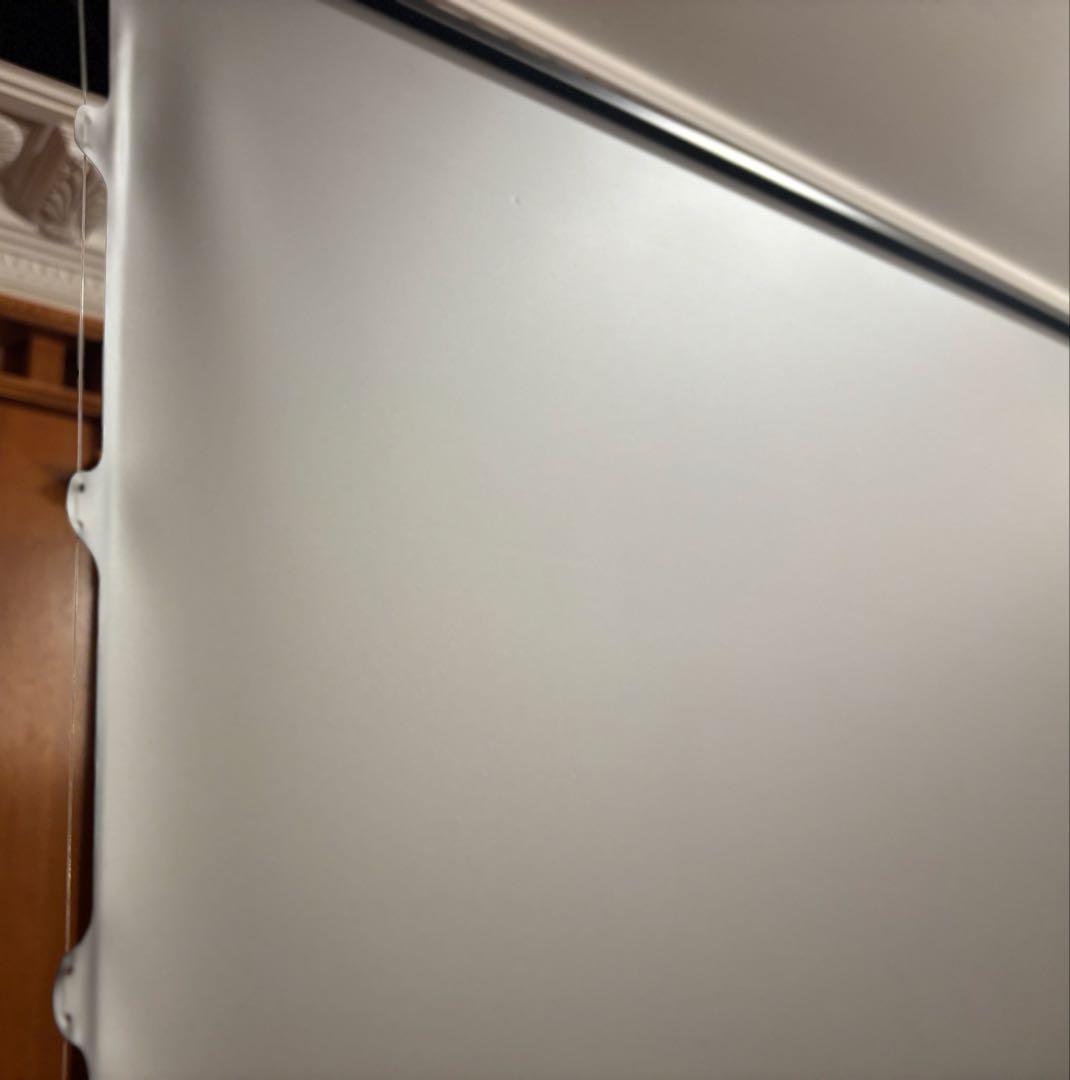 vivid storm 120インチスクリーン