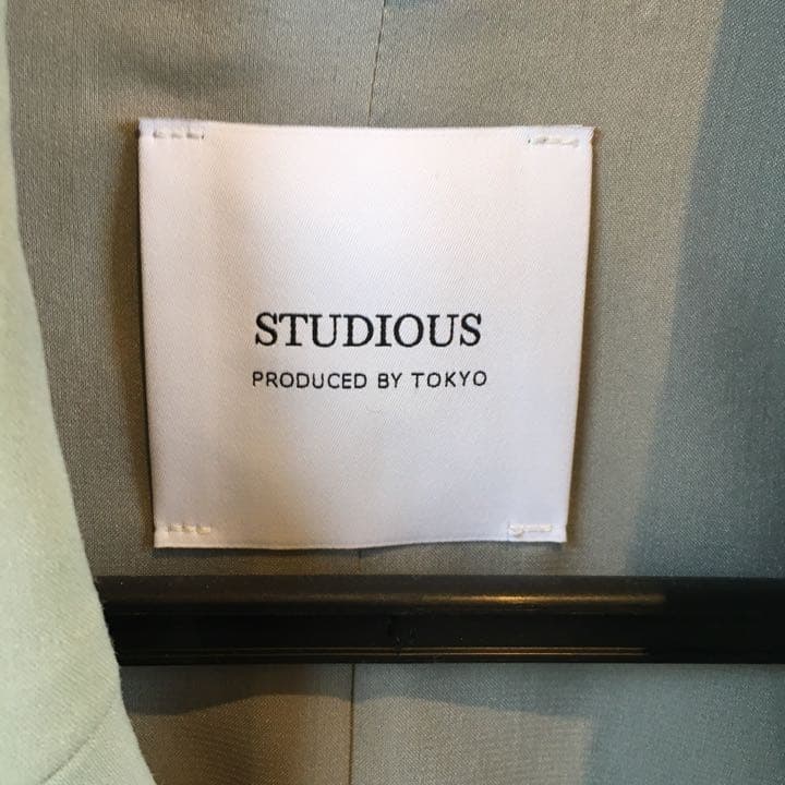 STUDIOS サイドスリット　ベルテッドジャケット ペールグリーン