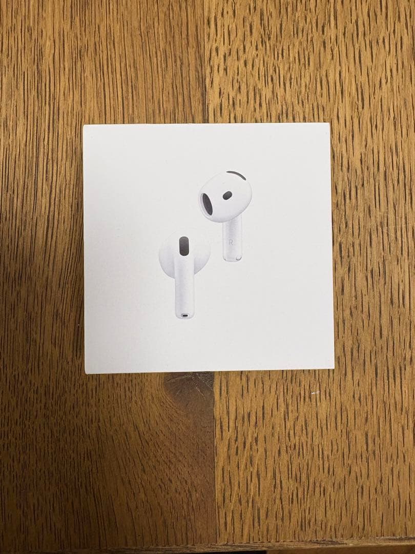 AirPods 4 ANC アクティブノイズキャンセリング搭載　中古品
