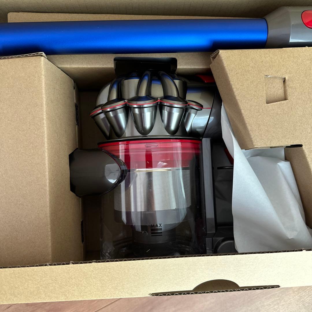 ダイソン V8 Slim Fluffy Extra SV10K 未使用品