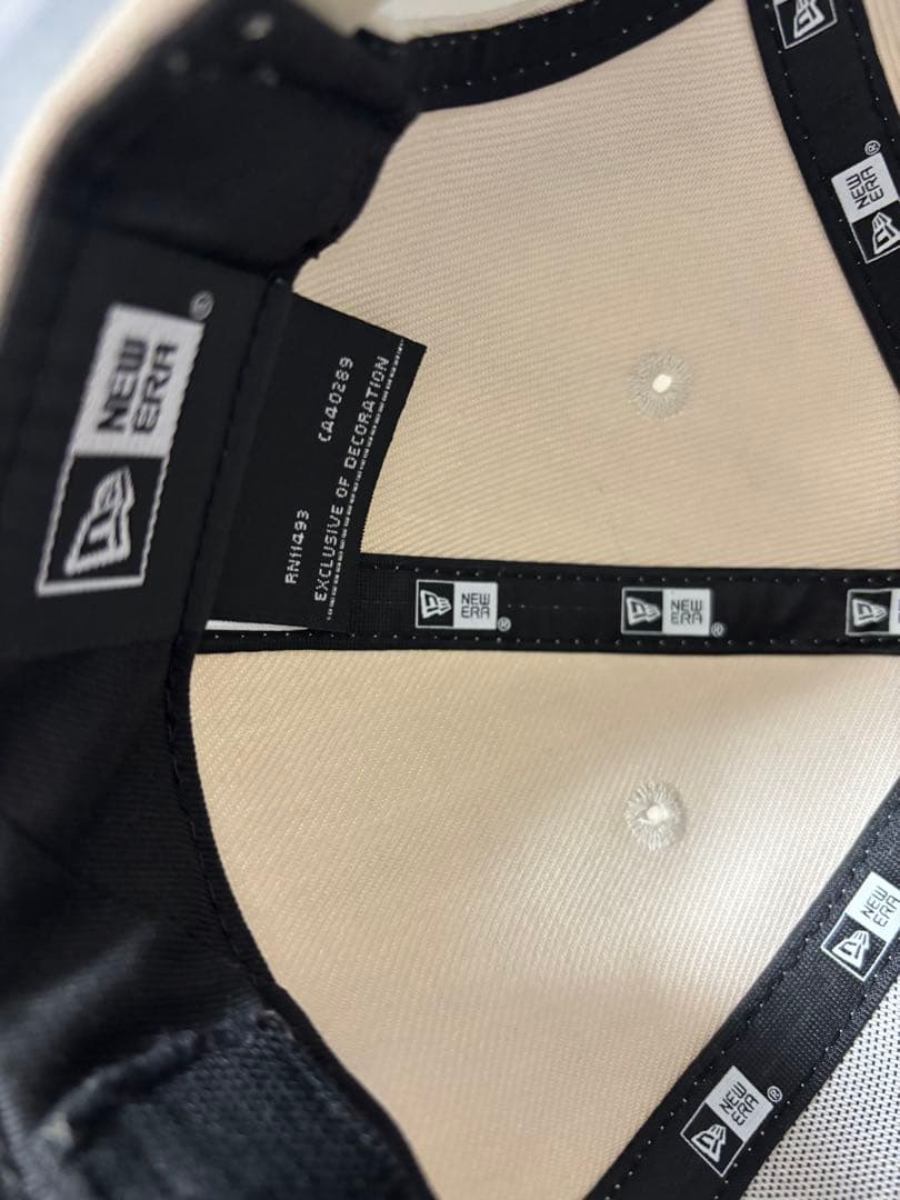 LA ニューエラ ドジャース 逆ロゴ ベージュ