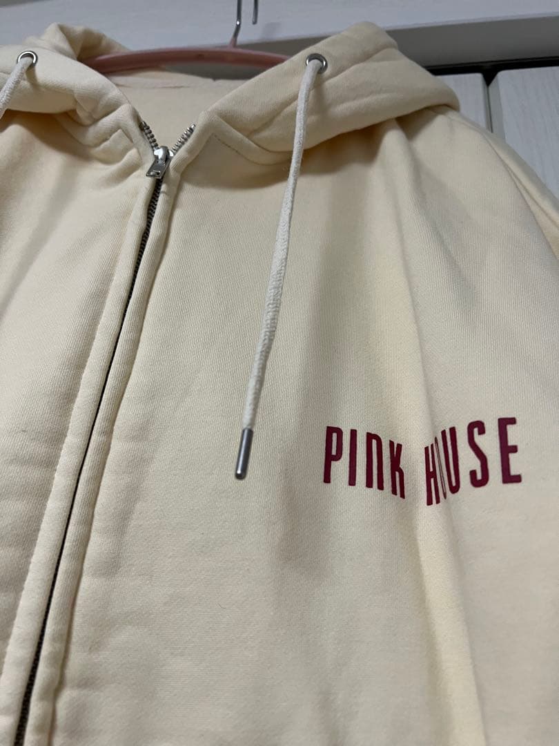 新品タグ付き　ピンクハウスとリトルサニーバイト　クマプリントパーカー　アイボリー