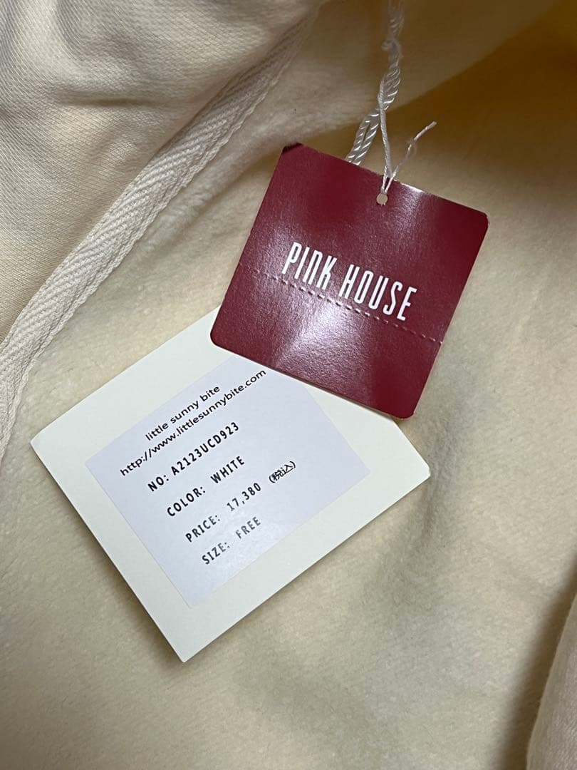 新品タグ付き　ピンクハウスとリトルサニーバイト　クマプリントパーカー　アイボリー