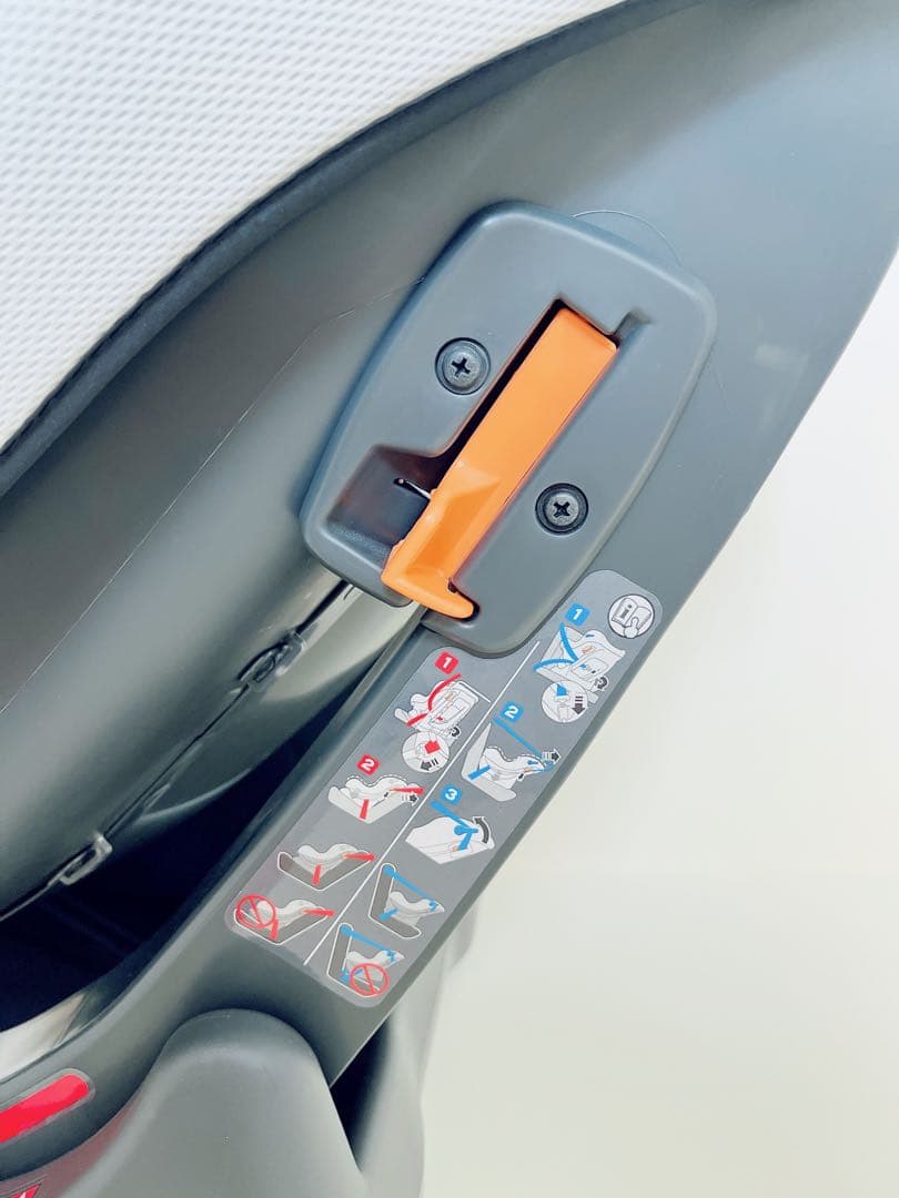 コンビ　Combi ウィゴー　エッグショック　LG 美品　チャイルドシート