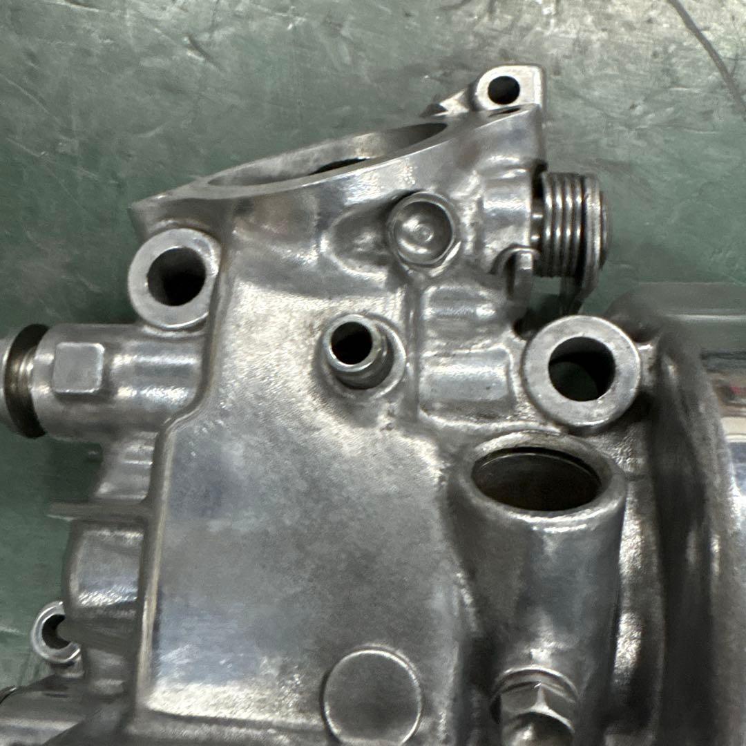 ひ*で様 sr400 2型　シリンダーヘッド　完全鏡面仕上げ