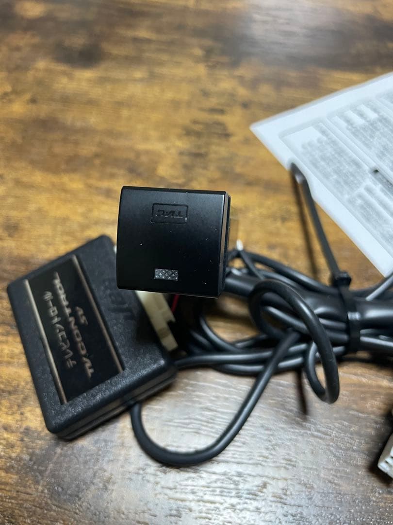 トヨタ純正DVDプレーヤー+TVnaviキット(日本電機サービス)