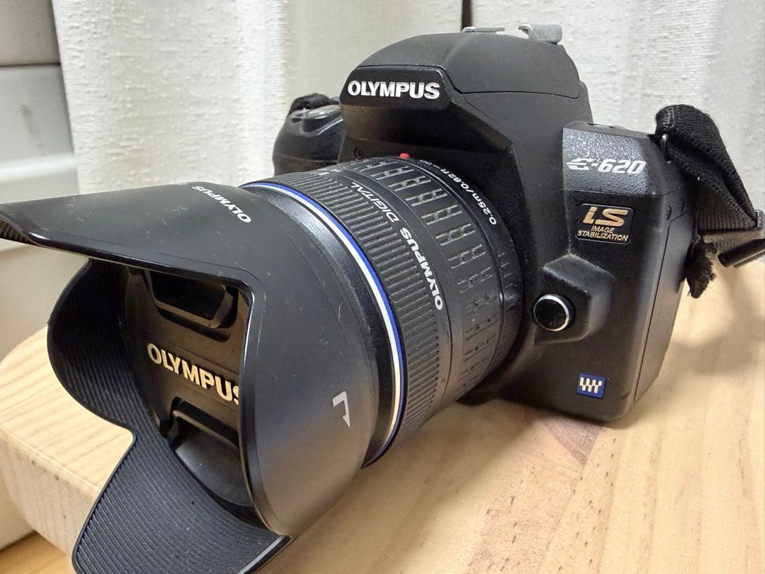 OLYMPUS E-620 デジタル一眼レフカメラ