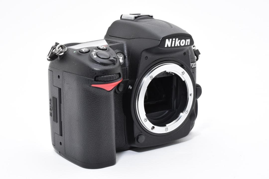 ★撮影枚数7,732枚・美品★ ニコン D7000 ボディ #21125