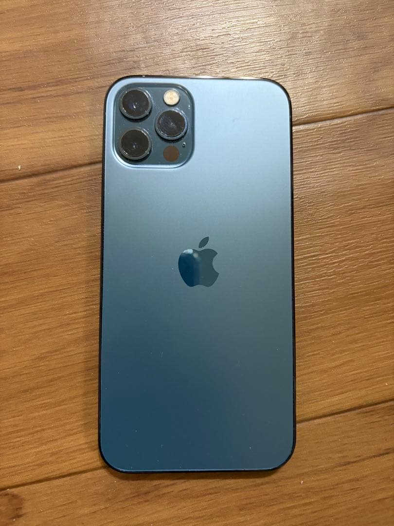 Iphone 12pro 256GB 本体、ケーブル、携帯保護ケース付き