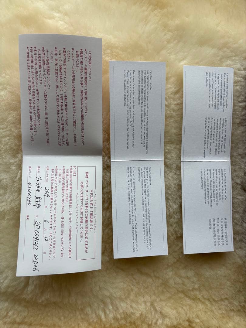 極美品✨Salvatore Ferragamo ピンク長財布