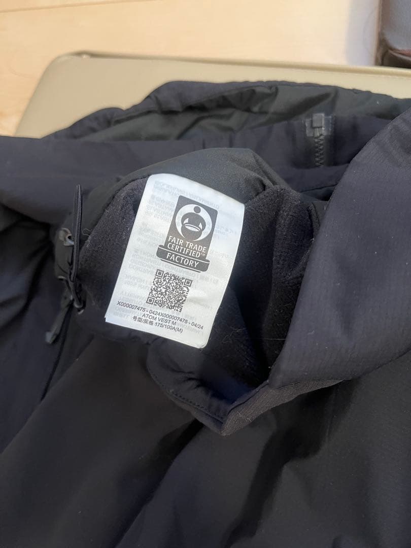 アークテリクス　アトムベスト　ブラック