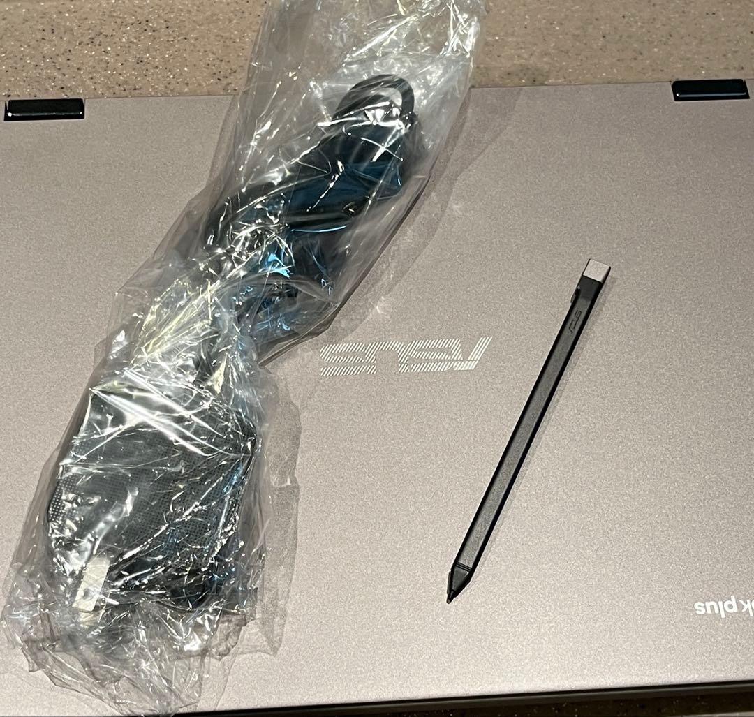 Chromebook本体 ASUS Chromebook Plus CM34 Flip R3-7320C