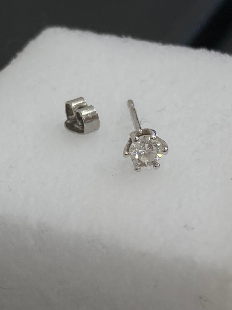 片耳 ピアス◇Pt900 ダイヤモンド 0.16ct