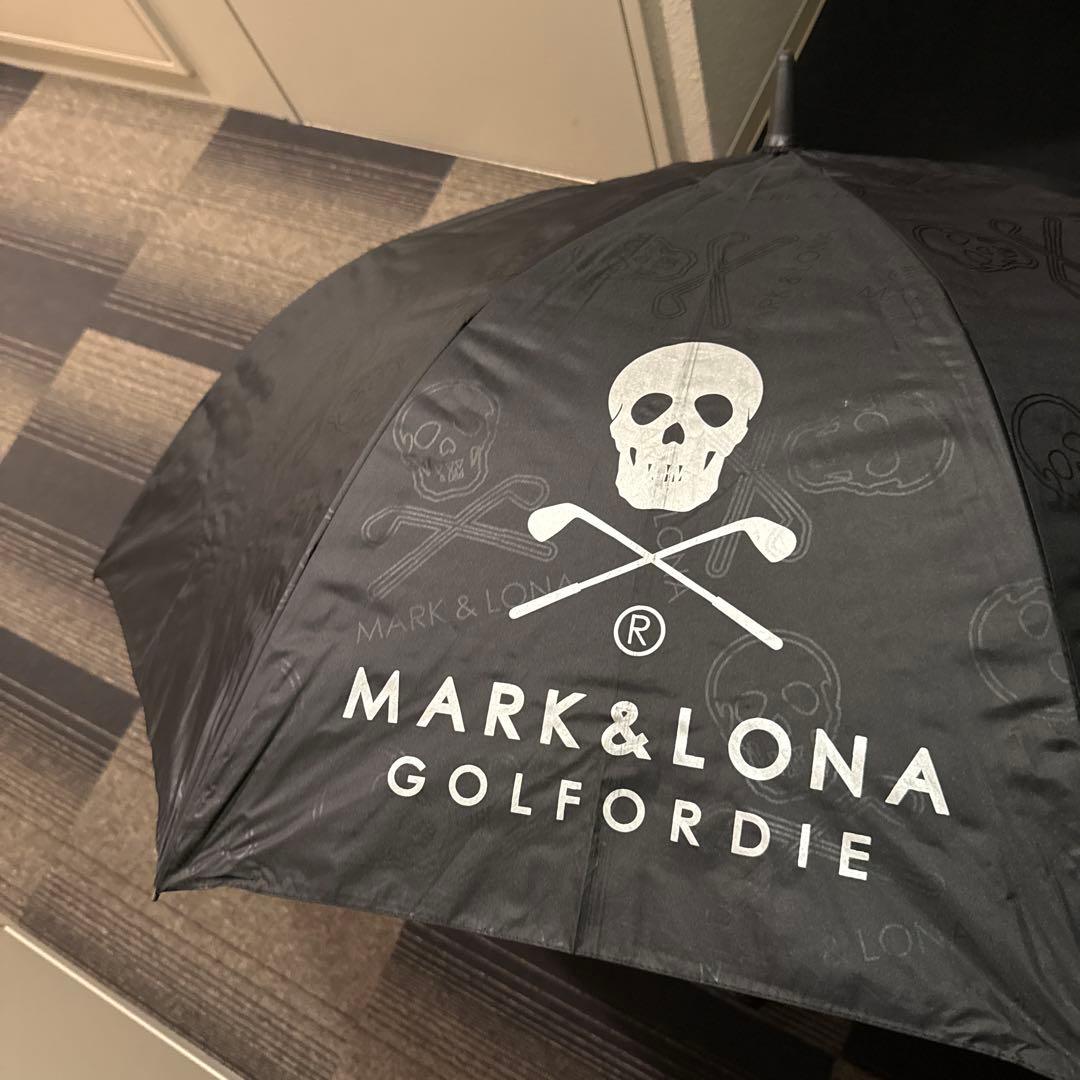 マークアンドロナ傘 黒