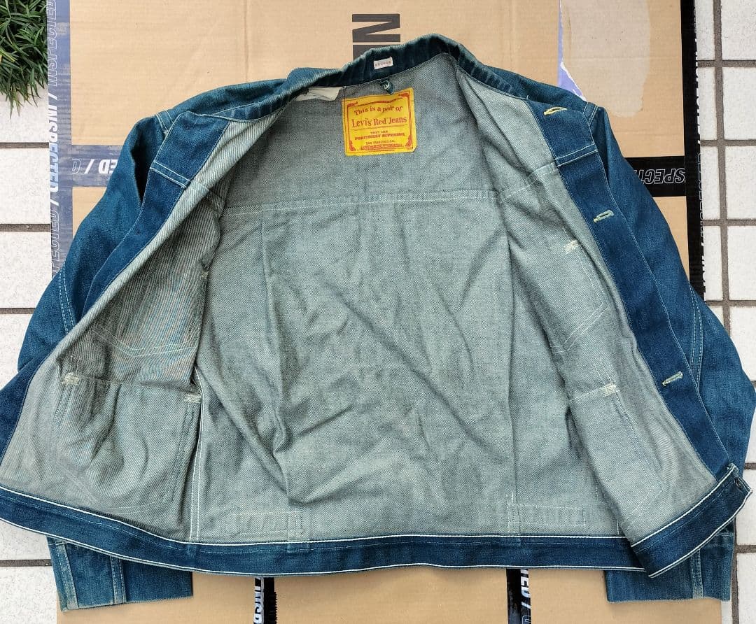 Myday公式アカウント01 Levis RED 2003E