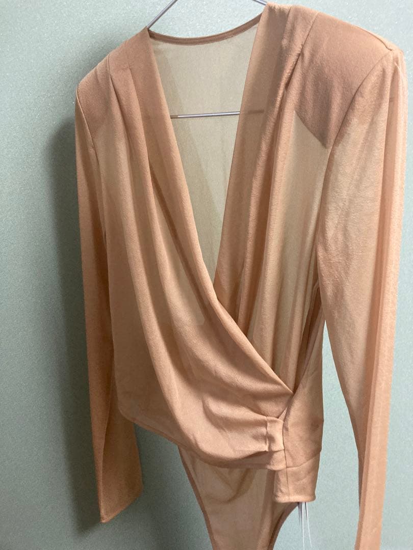 【新品タグ付き】CLANE SHEER DRAPE BODYSUITS