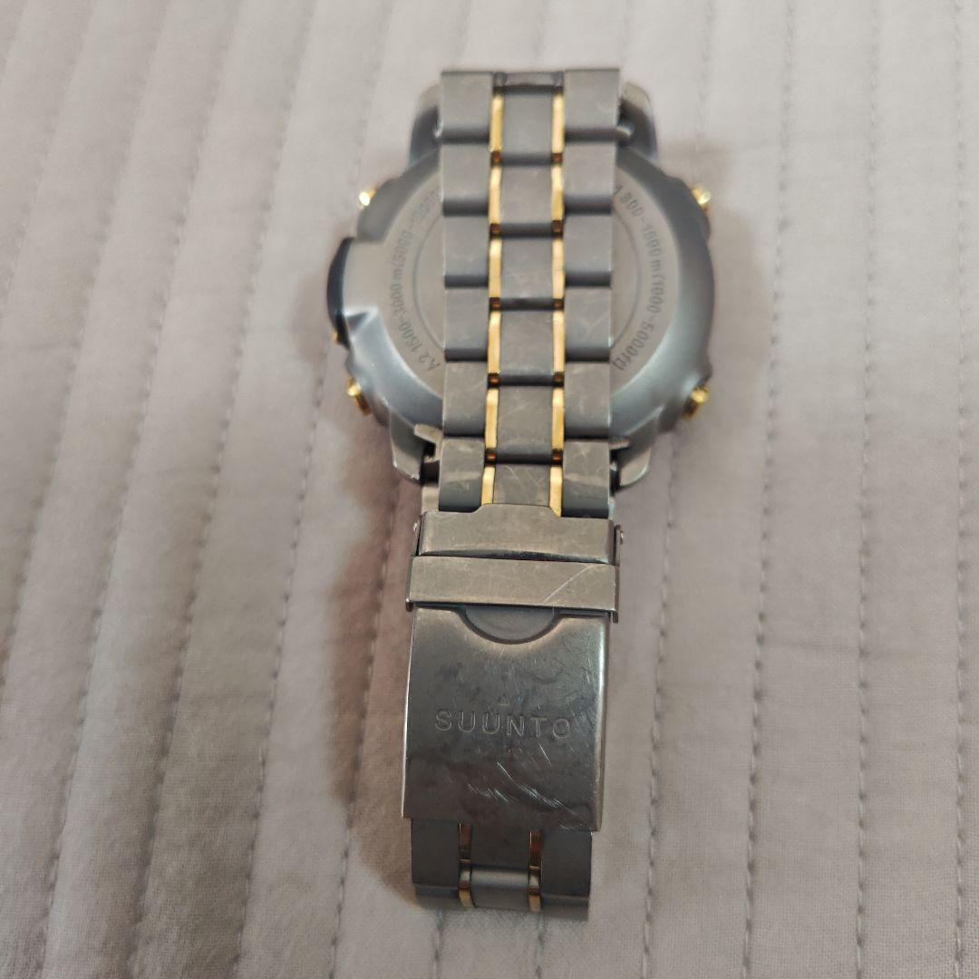 SUUNTO STINGER チタンバンド付き　ダイブコンピュータ