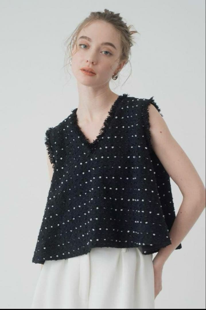 maison de Dolce. メゾンドドルチェ　キャンディツイードベスト