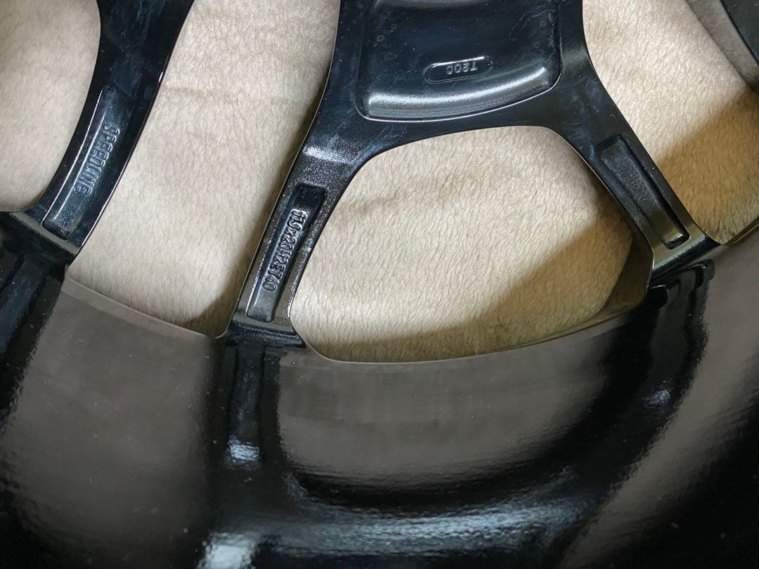 ぱるぷんて お年玉特別価格！20インチ ランボウラカン純正OPタイヤ付き