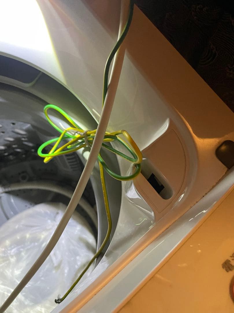 室内置き キレイめ縦型洗濯機 EML50S2